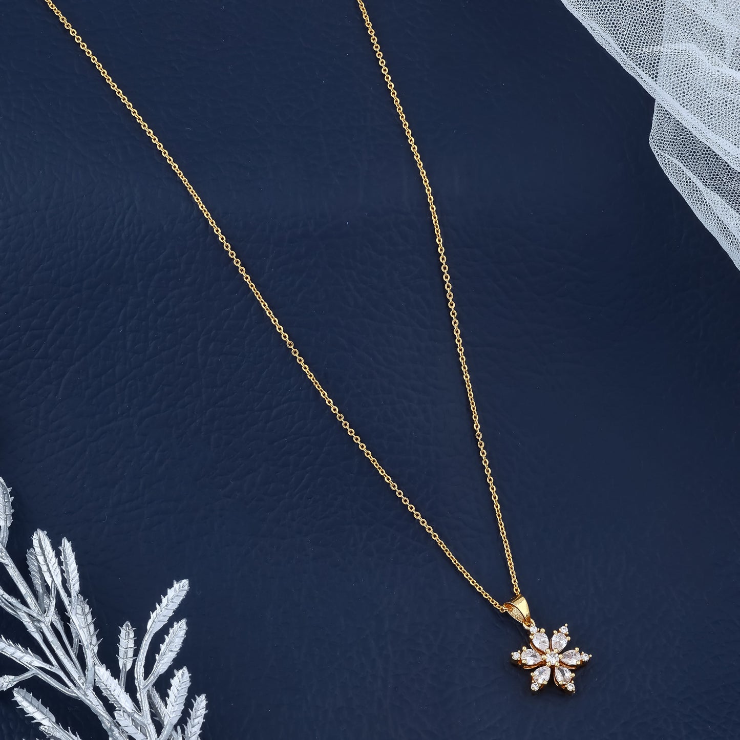 Elara Blossom Pendant Necklace
