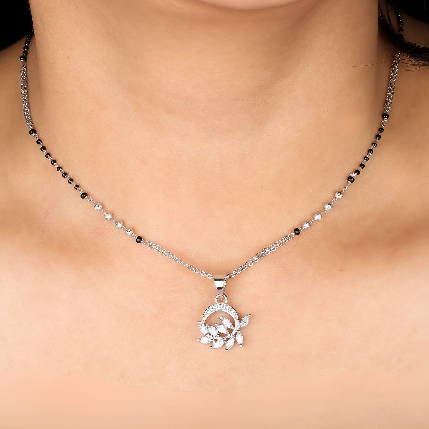 meera-mangalsutra