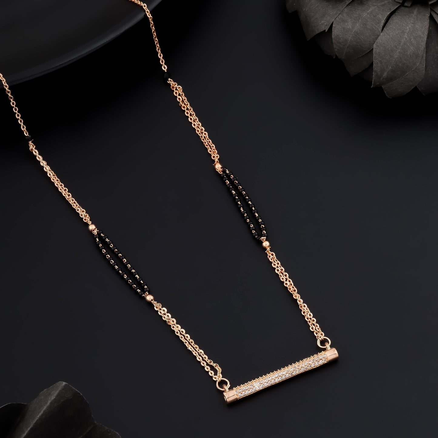 modern-bar-pendant-mangalsutra
