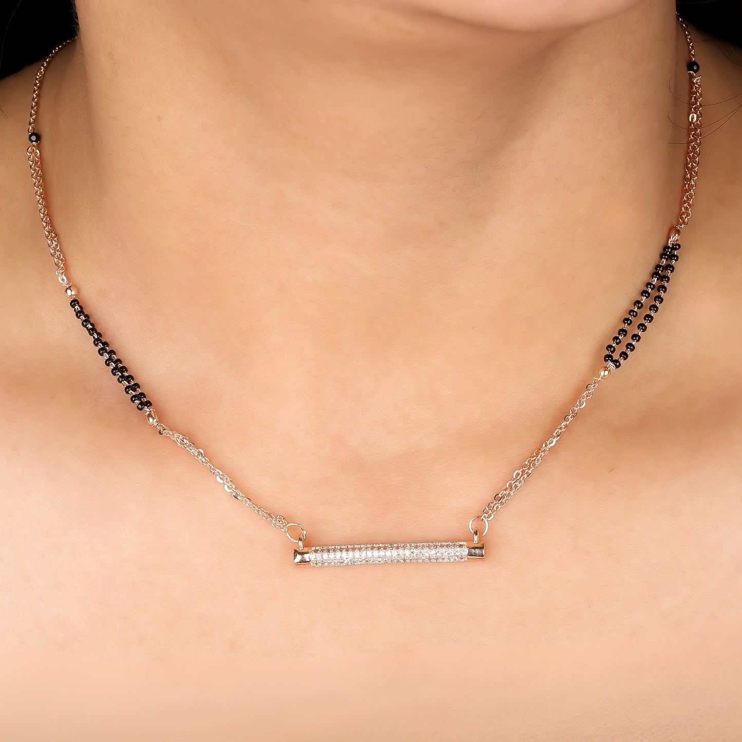 modern-bar-pendant-mangalsutra