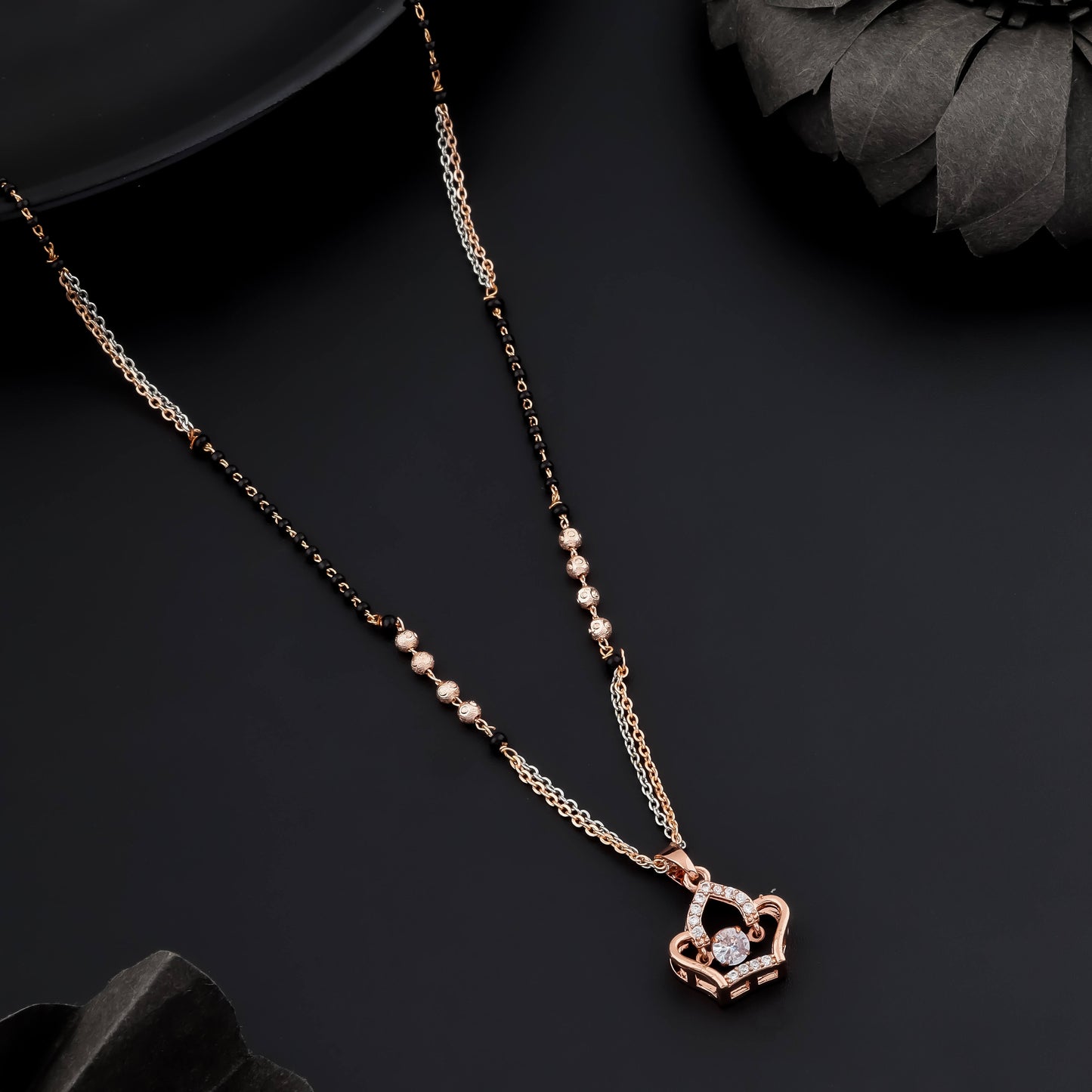 queen-crown-mangalsutra