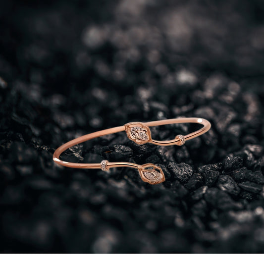 Leaf-Embrace Open Ring